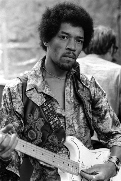 Never Before Seen Photos Of Jimi Hendrix Final Performances And In 